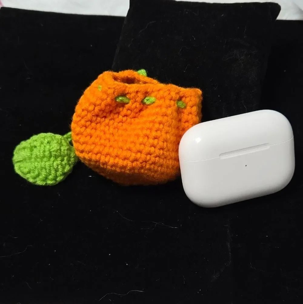 Handmade Crochet Orange Coin Purse – Fruit Drawstring Pouch Airpods Keyfob Candy - Picture 2 of 12